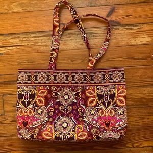 Vera Bradley paisley bag 🧡